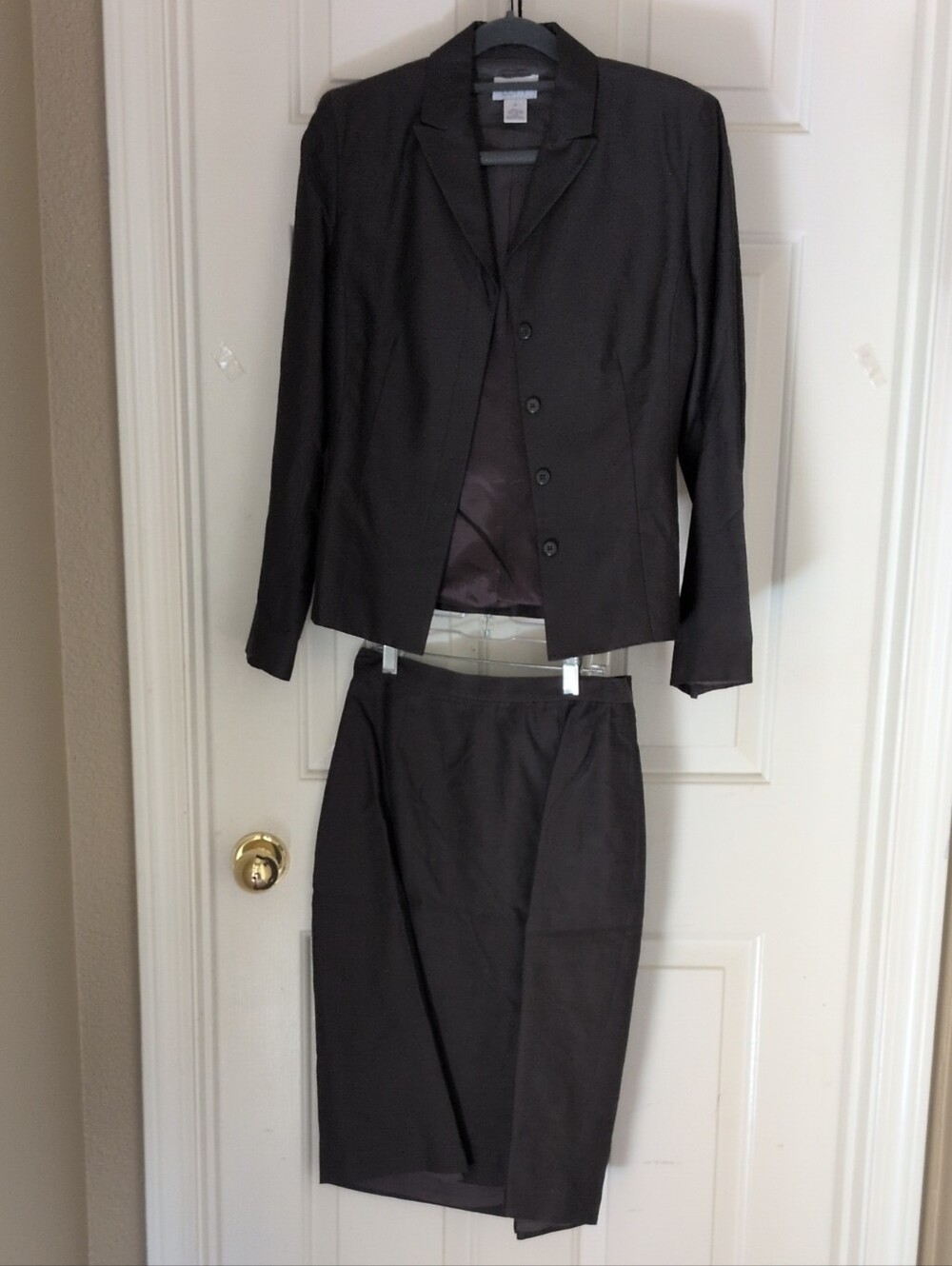 Ann Taylor LOFT Dark Gray Women's Two-Piece Blazer and Skirt Suit